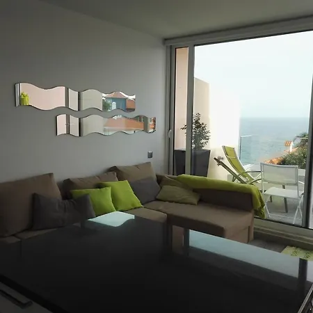 Ventur Balcony * كانيكو