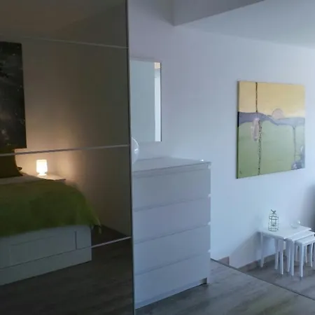 Ventur Balcony Apartament